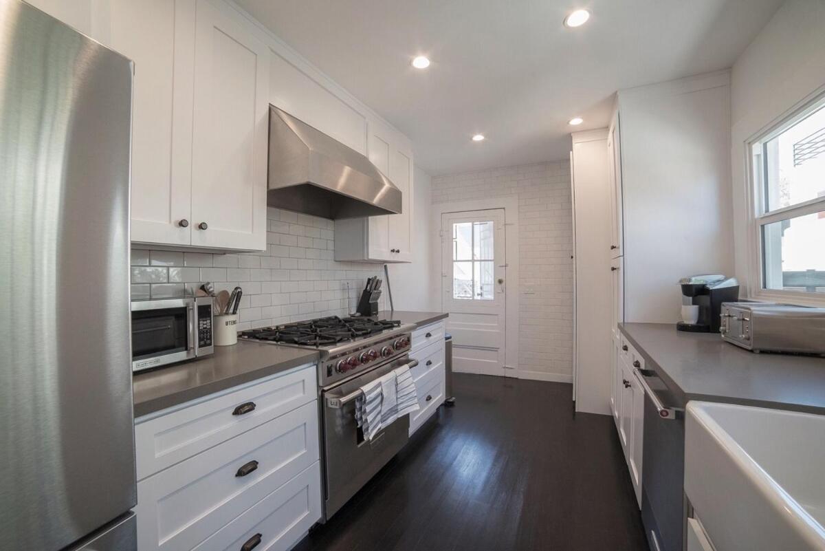 Renovated Venice Craftsman - Prime Location! Los Angeles